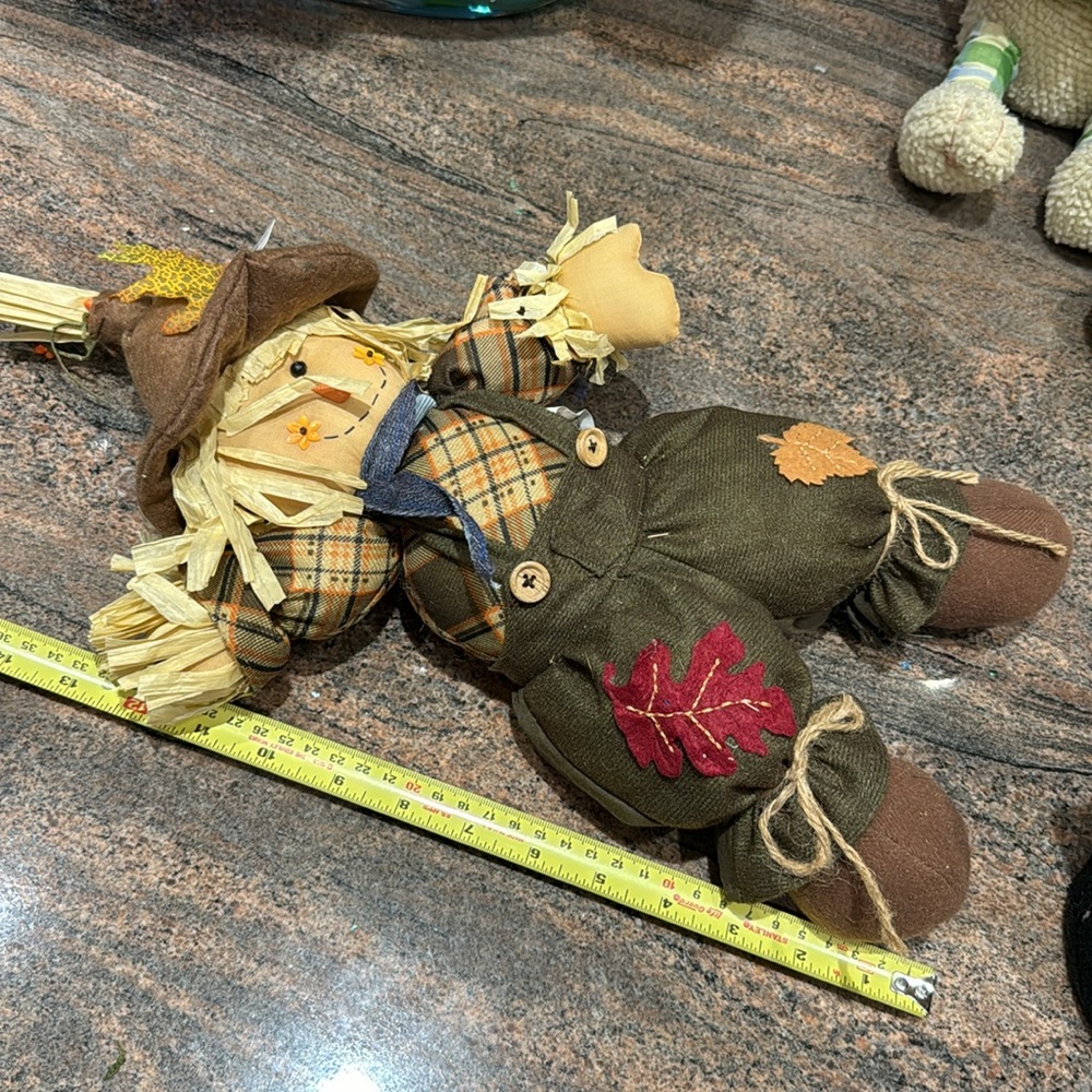 2014 Hobby Lobby Fall Scarecrow Doll NWT - Picture 5 of 8